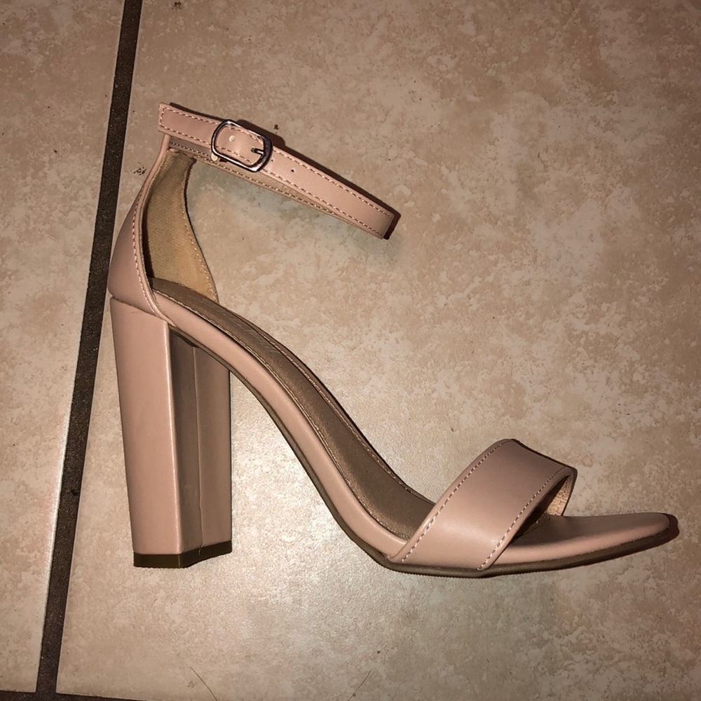 Nude block heels - Picture 2 of 4